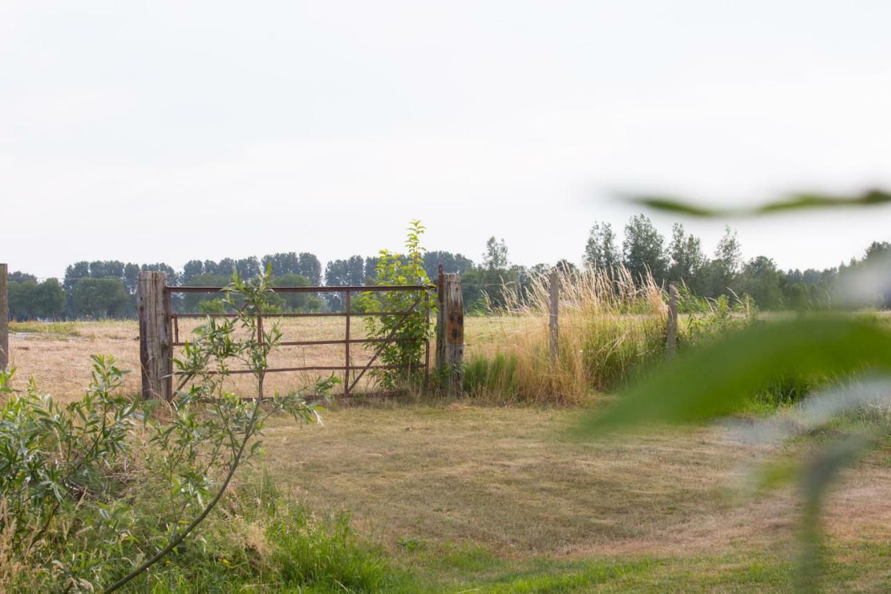 Vakantie Appartementen De Bonte Kraai Raamsdonk ภายนอก รูปภาพ