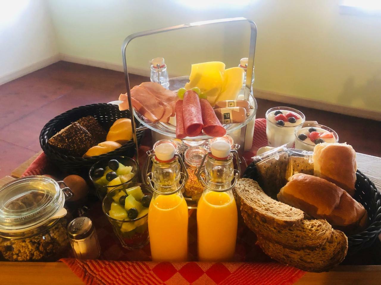 Vakantie Appartementen De Bonte Kraai Raamsdonk ภายนอก รูปภาพ