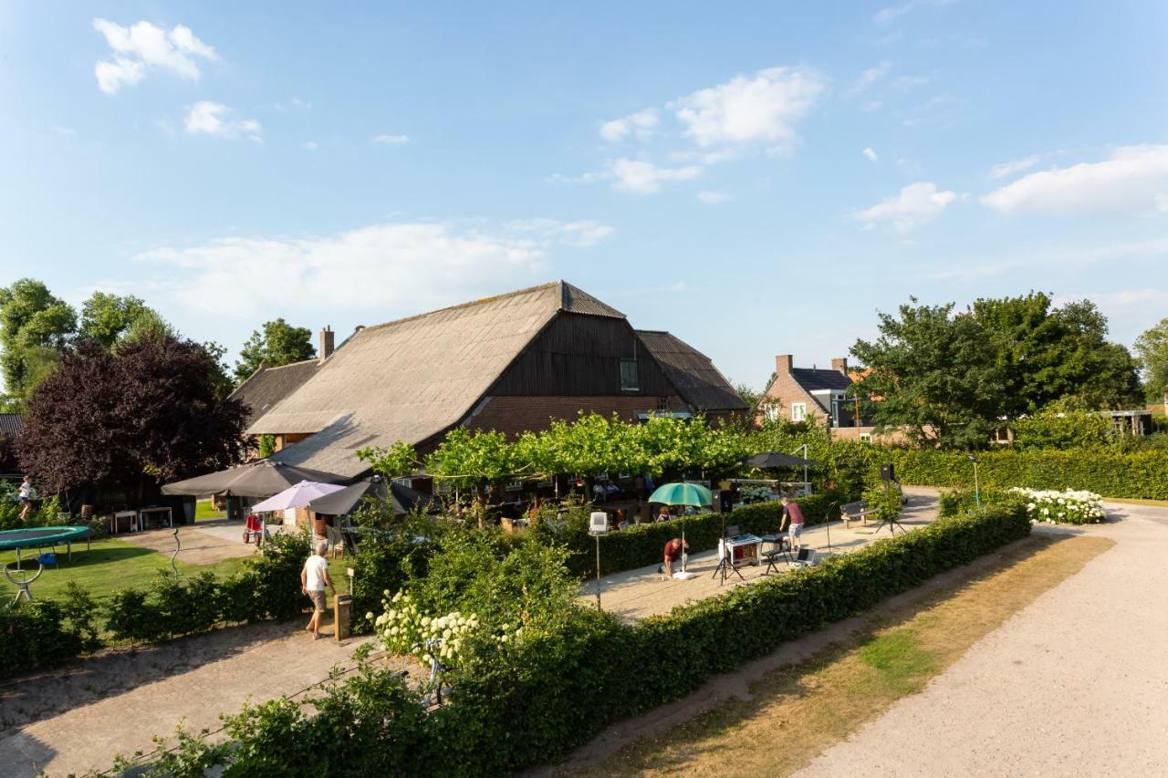 Vakantie Appartementen De Bonte Kraai Raamsdonk ภายนอก รูปภาพ